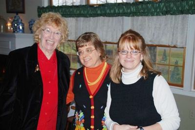 Smith Gathering: Fall at Katie and Karl's 11-28-09
Jan Rung Abrams; Miriam Smith Parmelee; Joan Higham Entwistle
