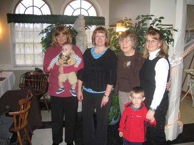 Smith Gathering: Fall at Katie and Karl's 11-28-09
Jane Higham (holding Eli Glazer); Mary Higham Glazer; Jan Mack Higham; Cole Entwistle and Joan Higham Entwistle
