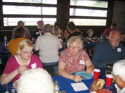 Smith Kin
L to R: Chris Curtiss-Rivers; Roberta Smith Neu; Bernie Neu
