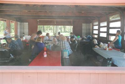 Reunion 2010
Pavilion palavering.
