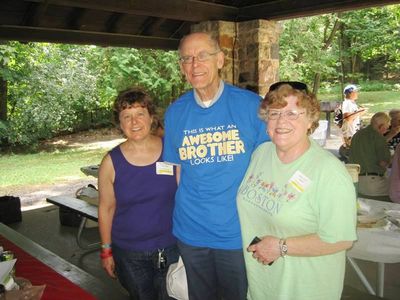 Reunion 2014 Green Lakes S.P.
Miriam Smith Parmelee; Steve Smith; Mary Smith Taglieri

