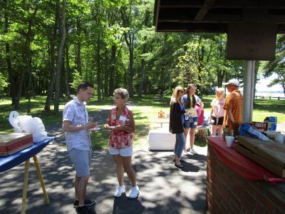 2018 Family Reunion, July 7, VBSP
David Higham, Peg Bills Higham; Cathy Foster Higham, Julia Higham, Madison Higham, Ben Hughes
