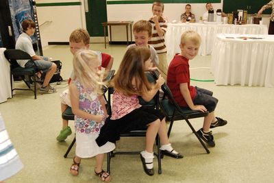Sunday Party at OLS School
Games Musical Chairs 3
