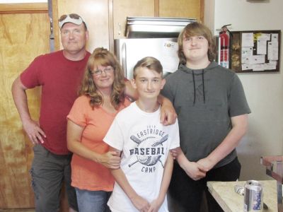 60th Anniversary Party Jack & Jan August 10, 2019
The James and Joan Higham Entwistle Family
James Edwin Entwistle, III; Joan Lynn Higham Entwistle; Cole Michael Entwistle; Justin John Entwistle
Unable to attend: Tyler James Entwistle
